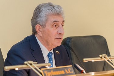 Сергей Грачев: «Законодательная инициатива регионального парламента одобрена»